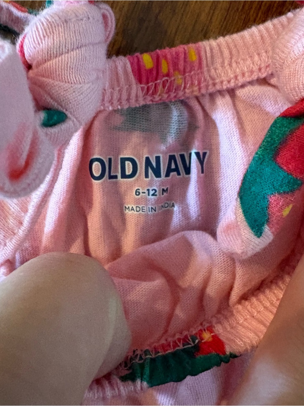 Summertime clothing lot—size 6-12 months, carters, old navy, and more - Picture 3 of 5